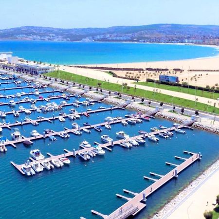 2 Bedroom Apartment In Tangier Centre Next To Tanja Marina Bay Eksteriør bilde